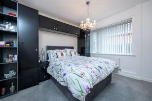 Main bedroom- click for photo gallery